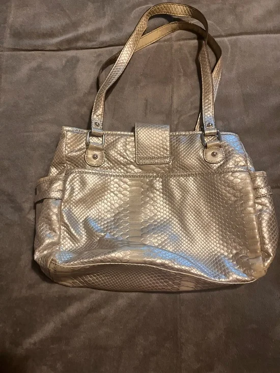 Metallic Gold Python-Texture purse - Picture 3 of 9